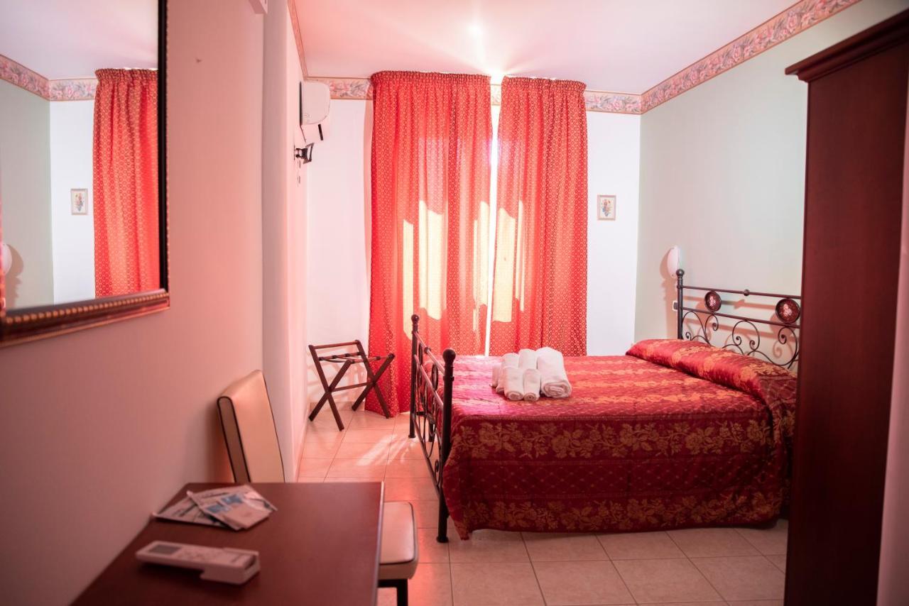 Bed and Breakfast Carlo Five Porto Empedocle Exterior foto